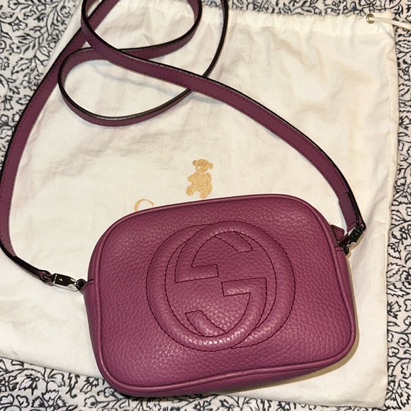 Gucci - Picture 1 of 1